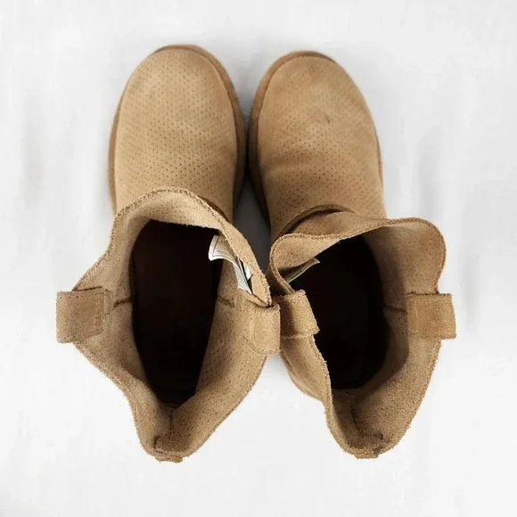 Ugg Leather Tan Ankle Booties - Picture 8 of 13